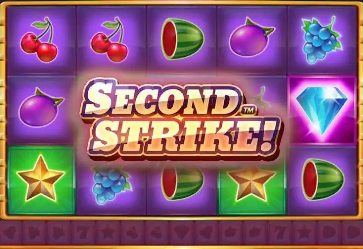 Second Strike играть